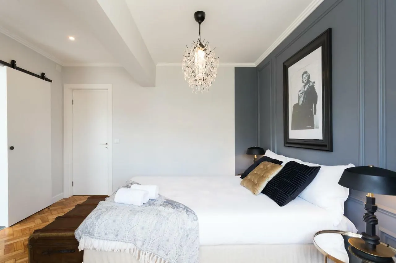 Lisbon Airport Charming Rooms Bed & Breakfast